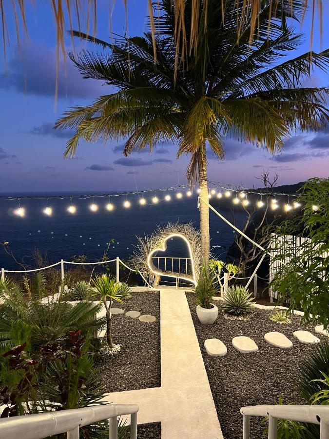 Tropical Glamping Nusa Penida - Private Romantic Seaside Bungalow Diamond Beach Polilit Exterior foto